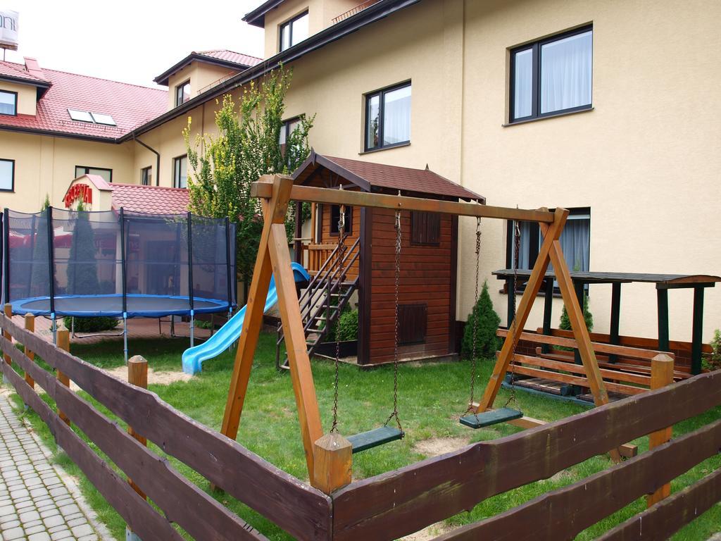 Zajazd Pod Borem Glogow Malopolski ภายนอก รูปภาพ